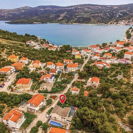 Stunning Home In Marina With Heated Swimming Pool Εξωτερικό φωτογραφία