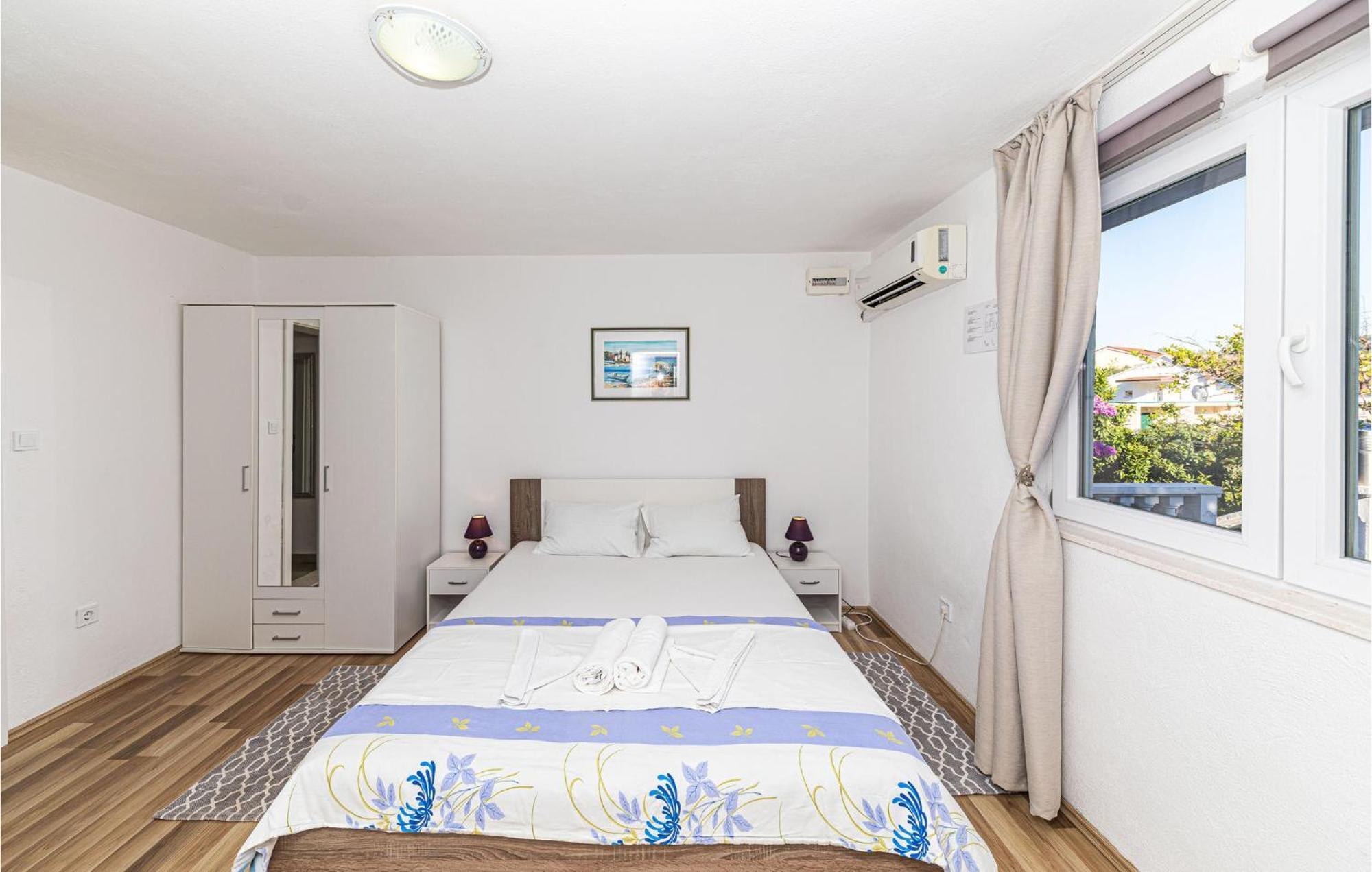 Stunning Home In Marina With Heated Swimming Pool Εξωτερικό φωτογραφία
