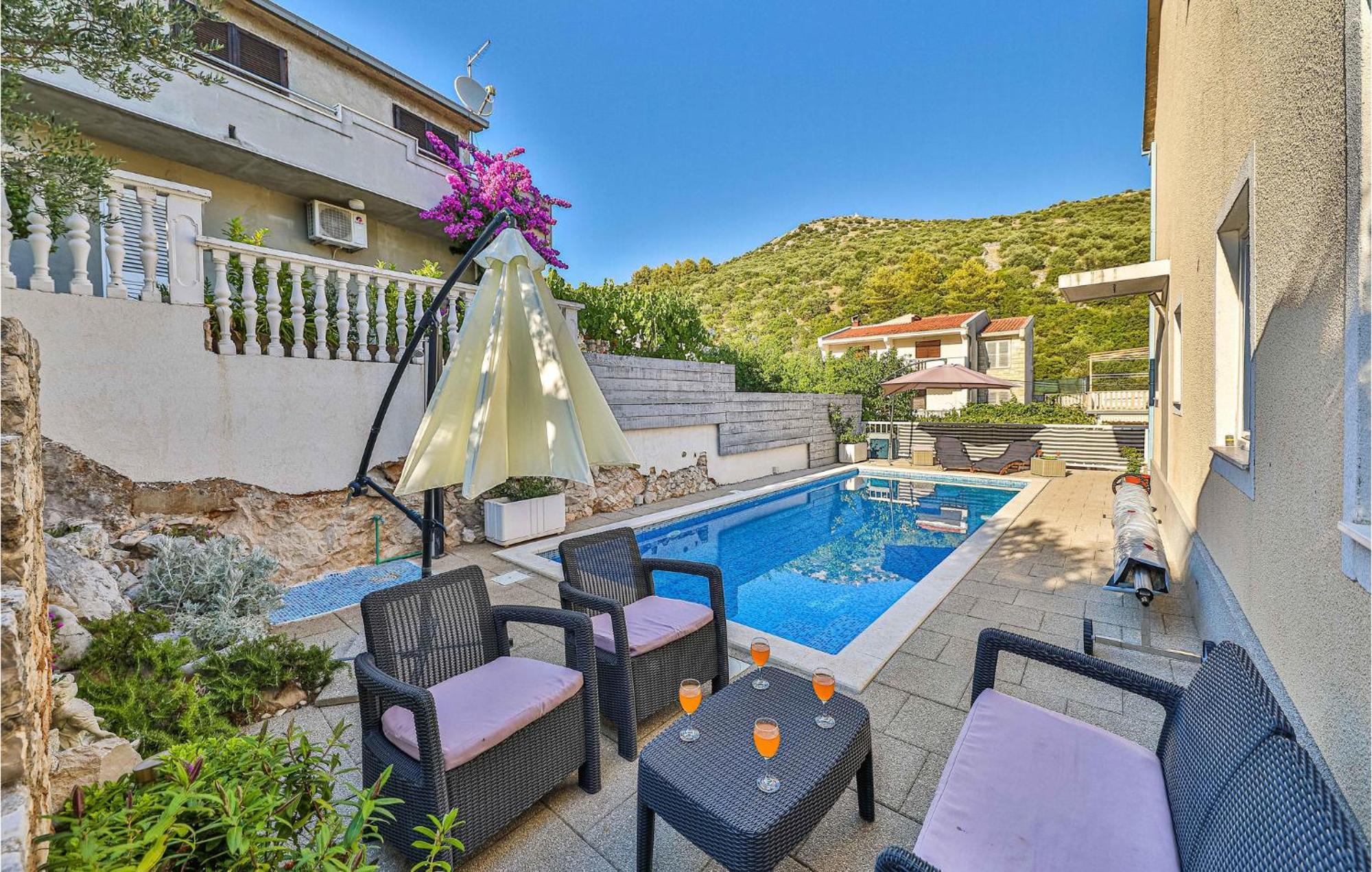 Stunning Home In Marina With Heated Swimming Pool Εξωτερικό φωτογραφία