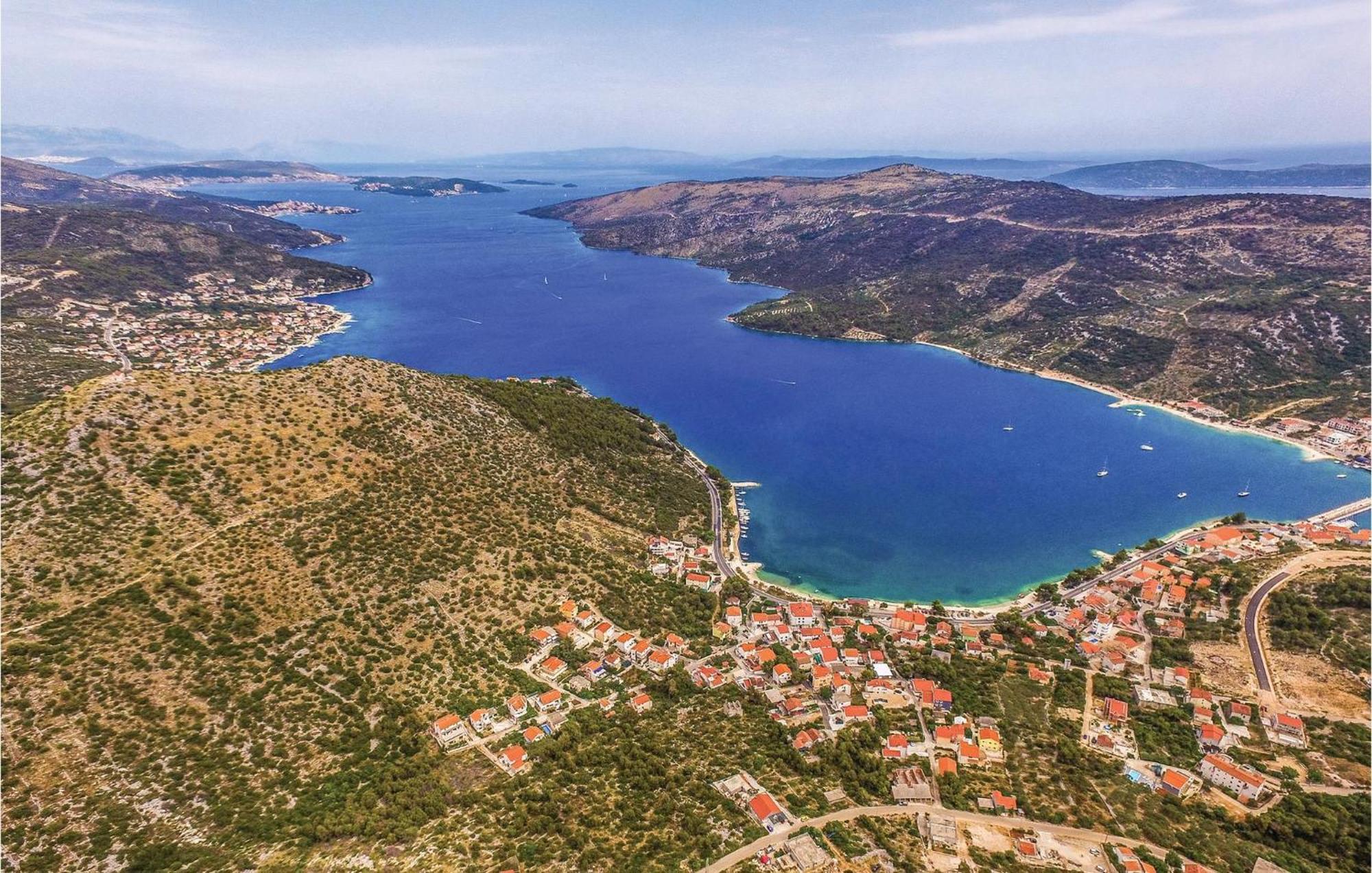 Stunning Home In Marina With Heated Swimming Pool Εξωτερικό φωτογραφία